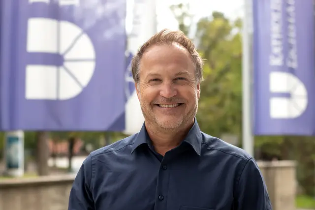 Bild Prof. Dr. Setzer